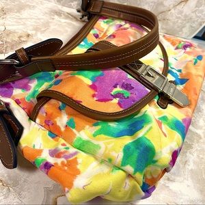 ABSOLUTELY STUNNING spring summer CHAPS purse/ handbag.